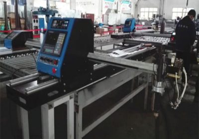 Табела за CNC плазма машина за сечење за бакар / метал лим