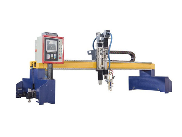 евтини CNC плазма машина за сечење со THC / CNC машина за сечење / 1/2 / 3mm челична плоча плазма машина за сечење со HUAYUAN моќ