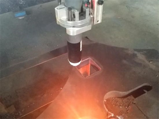 пренослив CNC пламен / плазма машина за сечење челик 8mm CNC машина за сечење метал за месинг бакар
