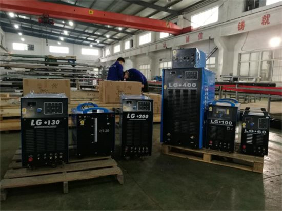 Кина евтини пренослив CNC плазма машина CNC плазма машина за сечење