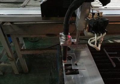 Брза брзина 1500x3000mm CNC плазма сечење и машина за сечење на пламен метал